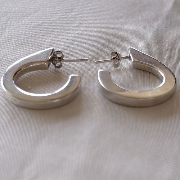 Modern Sterling Silver Teardrop Hoop Thick Minimalist Earrings - Picture 7 of 9